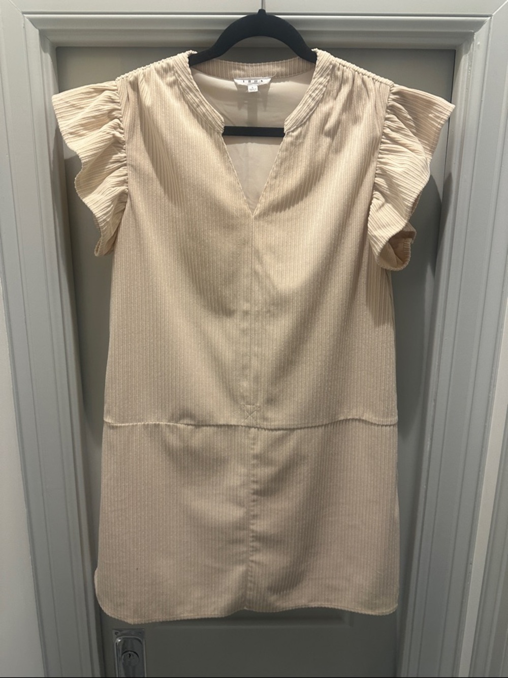 THML Cream Ruffle Sleeve Shift Dress